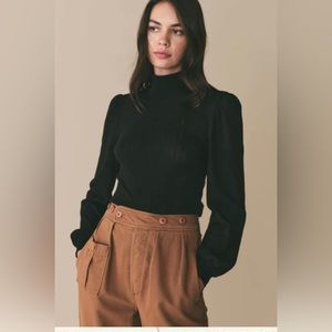 Doen “Areli” Turtleneck in Black